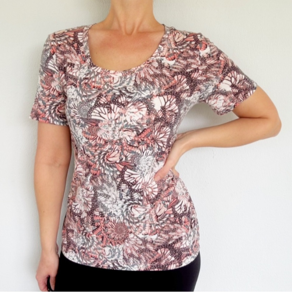 Coral Bay pink abstract butterfly wing print cotton short sleeve tee medium
